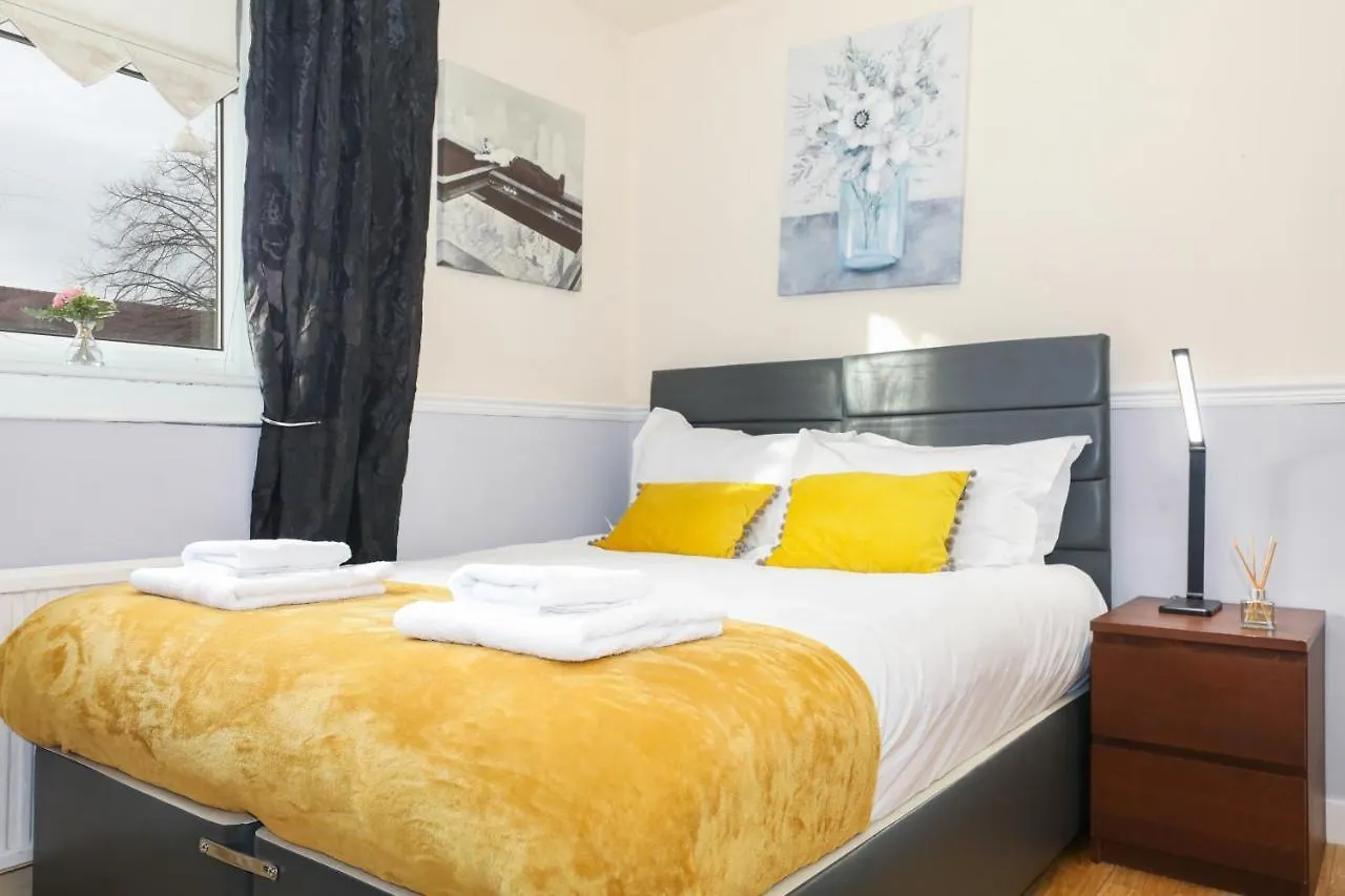 Beautiful Rooms In Edinburgh Cottage Guest House - Free Parking United Kingdom