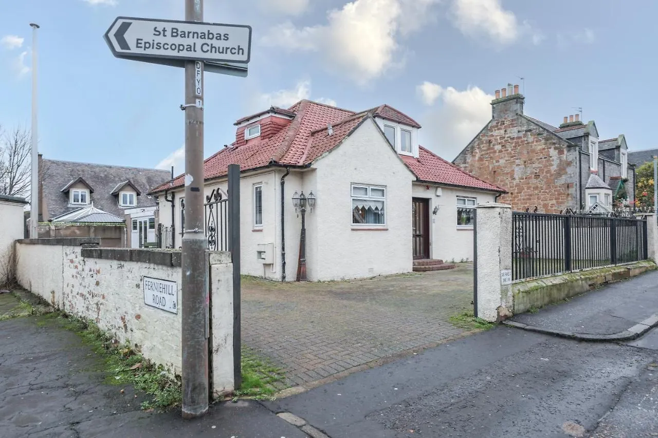 Beautiful Rooms In Edinburgh Cottage Guest House - Free Parking United Kingdom