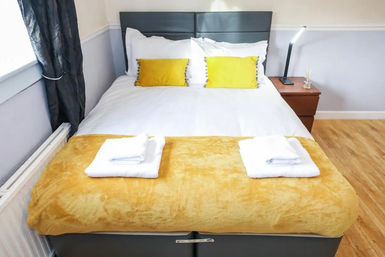 Beautiful Rooms In Edinburgh Cottage Guest House - Free Parking United Kingdom